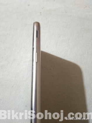 Samsung galaxy j5 pro